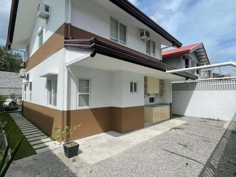 Exclusive Fully Furnished House in City of San Fernando