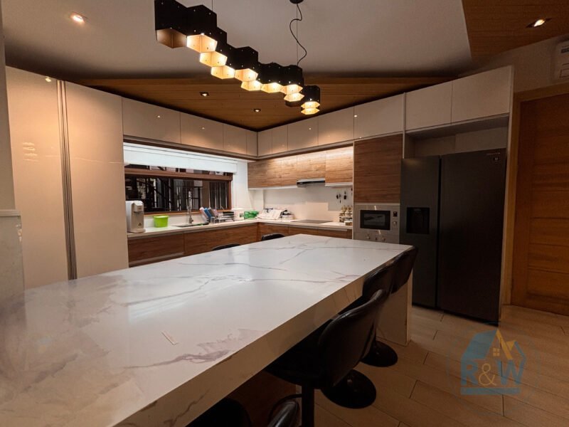 Stunning 3-Storey House & Lot for Sale