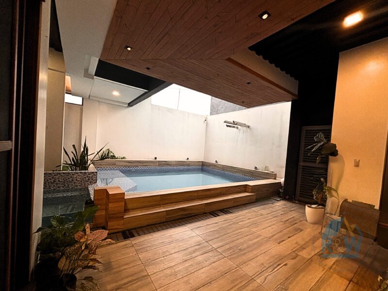 Stunning 3-Storey House & Lot for Sale