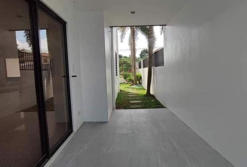 House and Lot for Sale Near Clark Airport