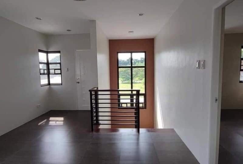House and Lot for Sale Near Clark Airport