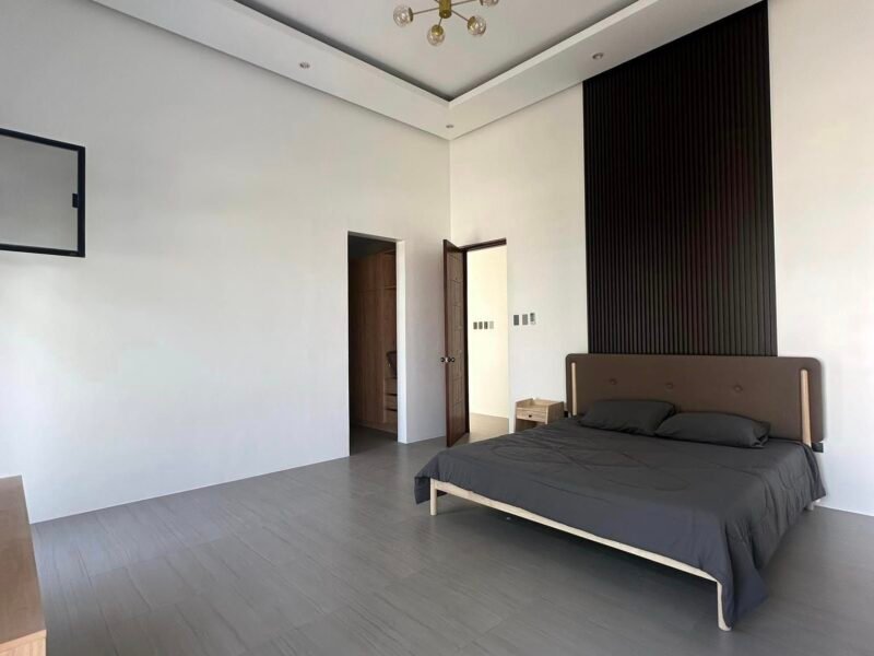 Brand-New Modern House for Sale near Airport