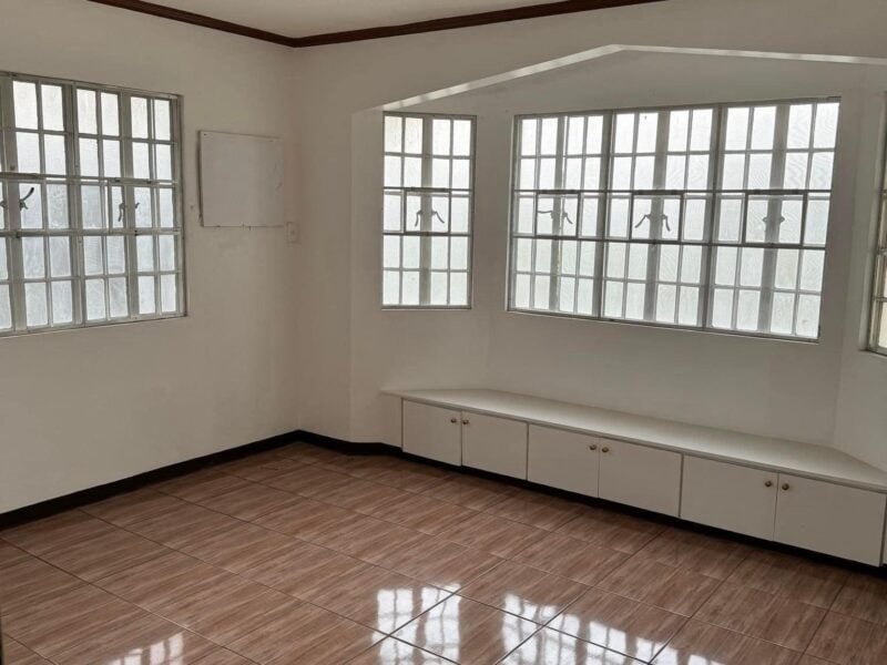 Classic Bungalow House near Ayala Mall