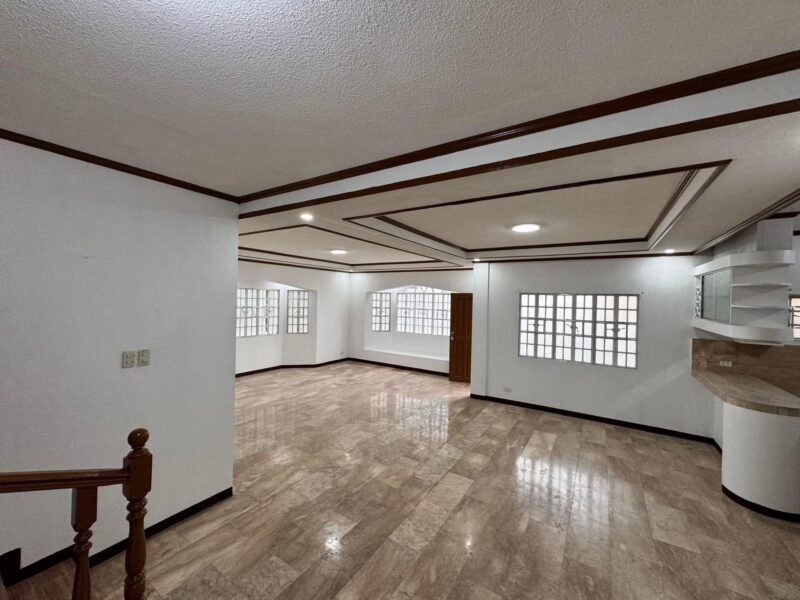 Classic Bungalow House near Ayala Mall