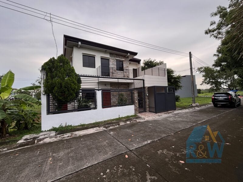 Exclusive Peaceful Home Near NLEX - 120 sqm Lot