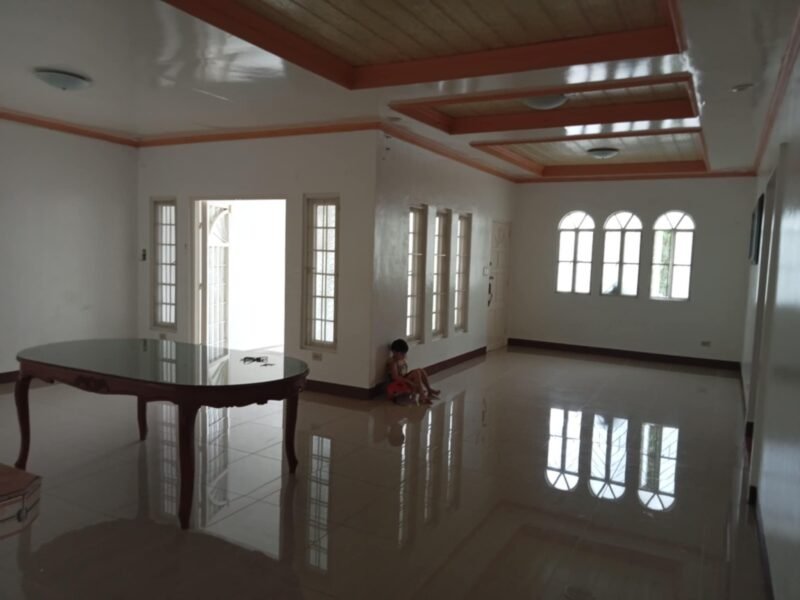 Bungalow House For Rent Near Clark | Spacious 4BR Home