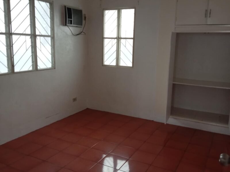 Bungalow House For Rent Near Clark | Spacious 4BR Home