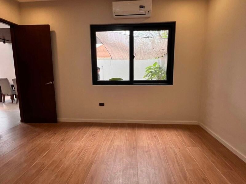 Luxury 2-Storey House with Pool for Sale Near Clark Freeport Zone