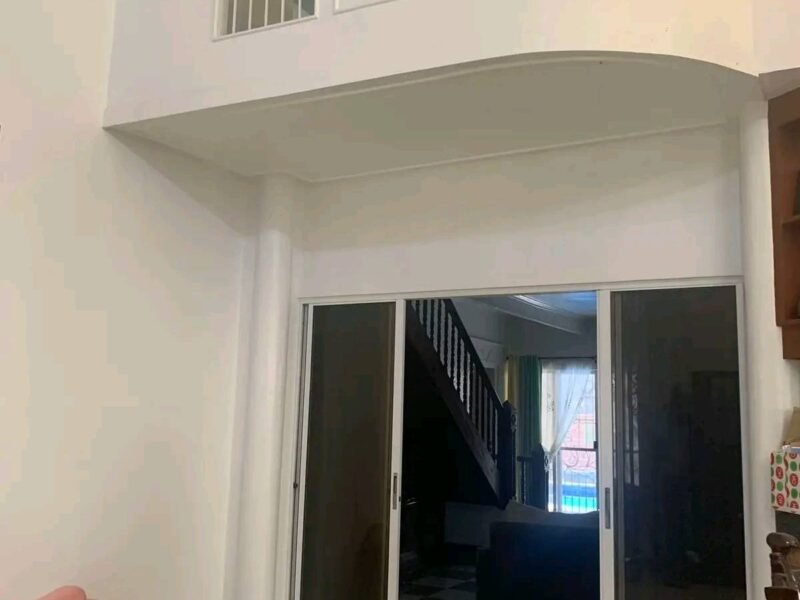 Classic Bungalow House with Pool for Sale in Angeles City 500 sqm