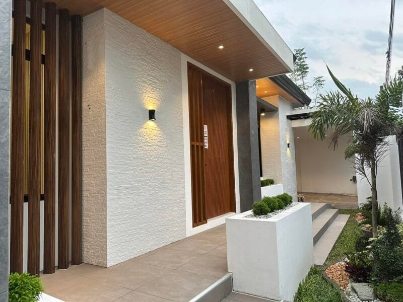 Brand New Modern Asian Bungalow for Sale in Angeles City | 3BR, Garden
