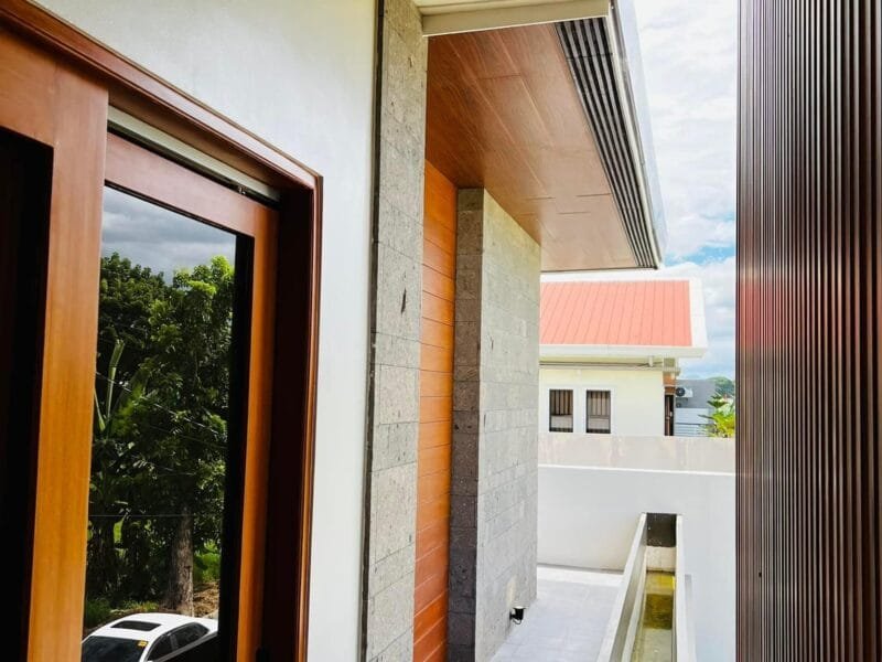 Modern Tropical 3BR Home for Sale in Angeles City | Near Marquee Mall