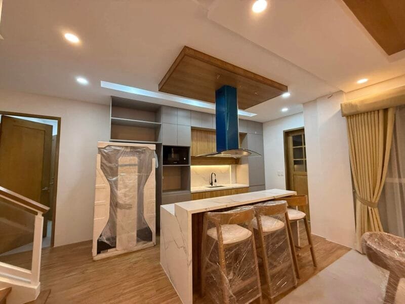 Modern Contemporary 2-Storey House with Swimming Pool in Angeles City
