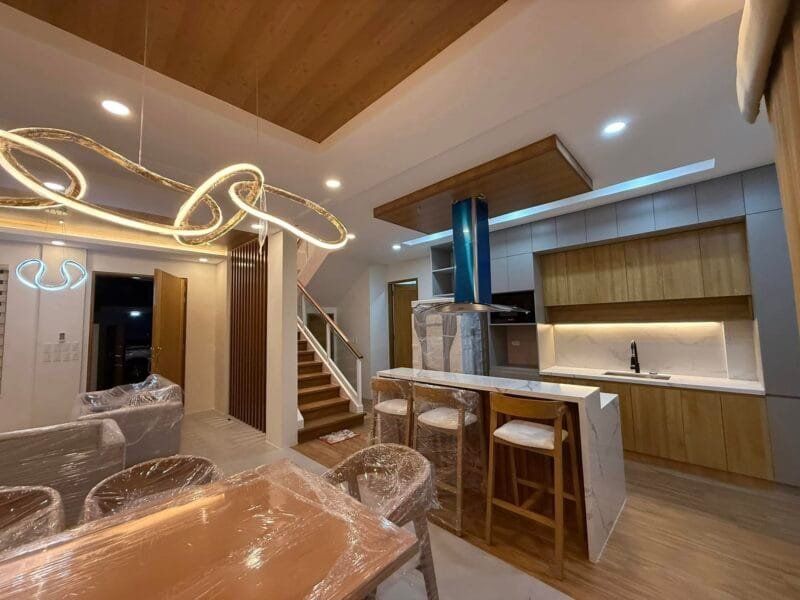 Modern Contemporary 2-Storey House with Swimming Pool in Angeles City
