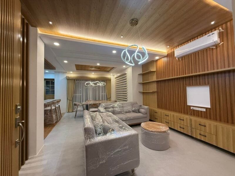 Modern Contemporary 2-Storey House with Swimming Pool in Angeles City
