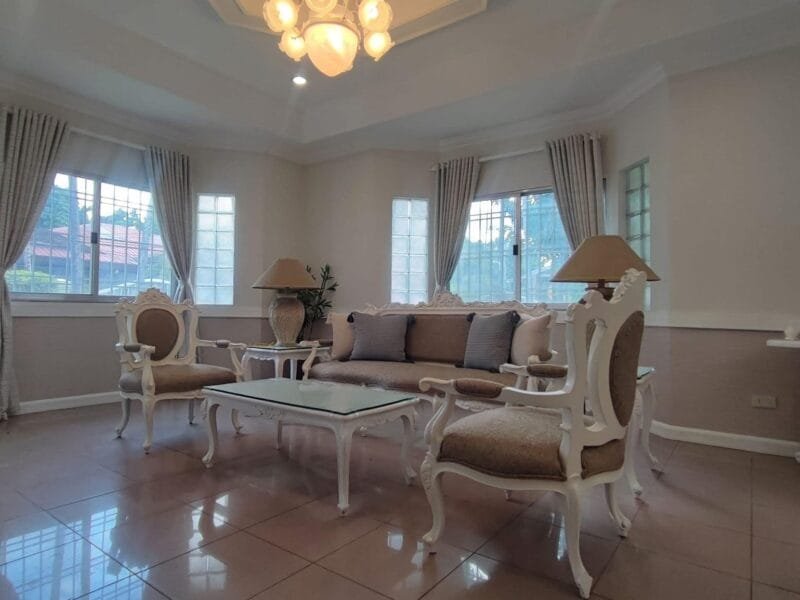 Spacious Semi-Furnished Bungalow for Rent in Angeles City 3BR