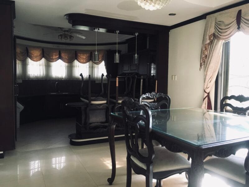 Luxury House for Rent with Swimming Pool in Angeles City 4 Bedroom